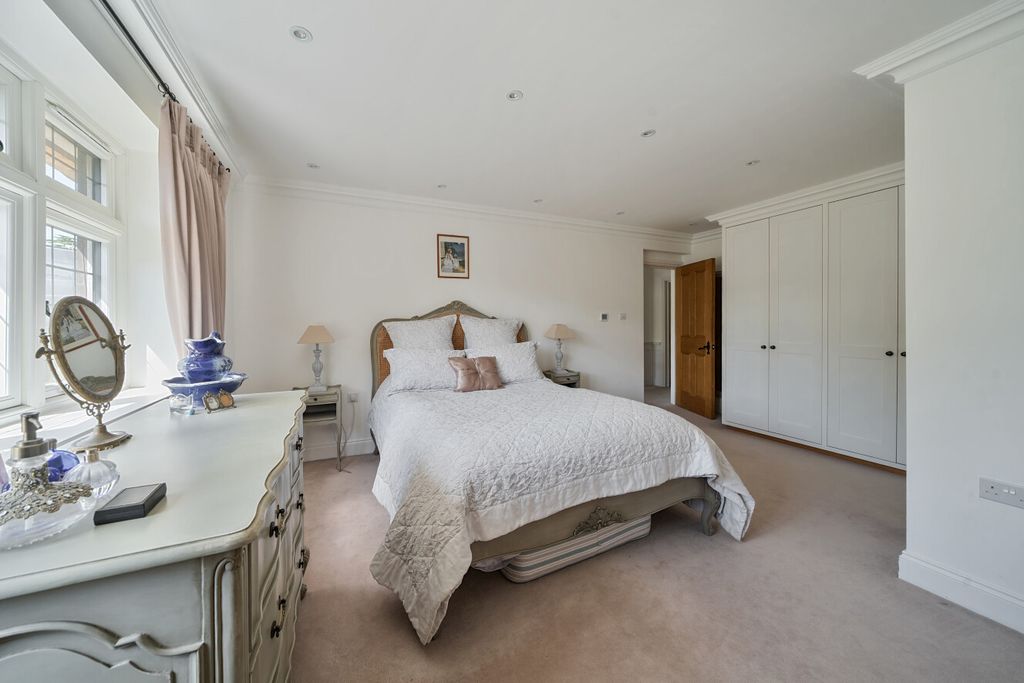 Additional image 15 of 5 bed detached house for saleGreys Park Close, Keston, Kent BR2