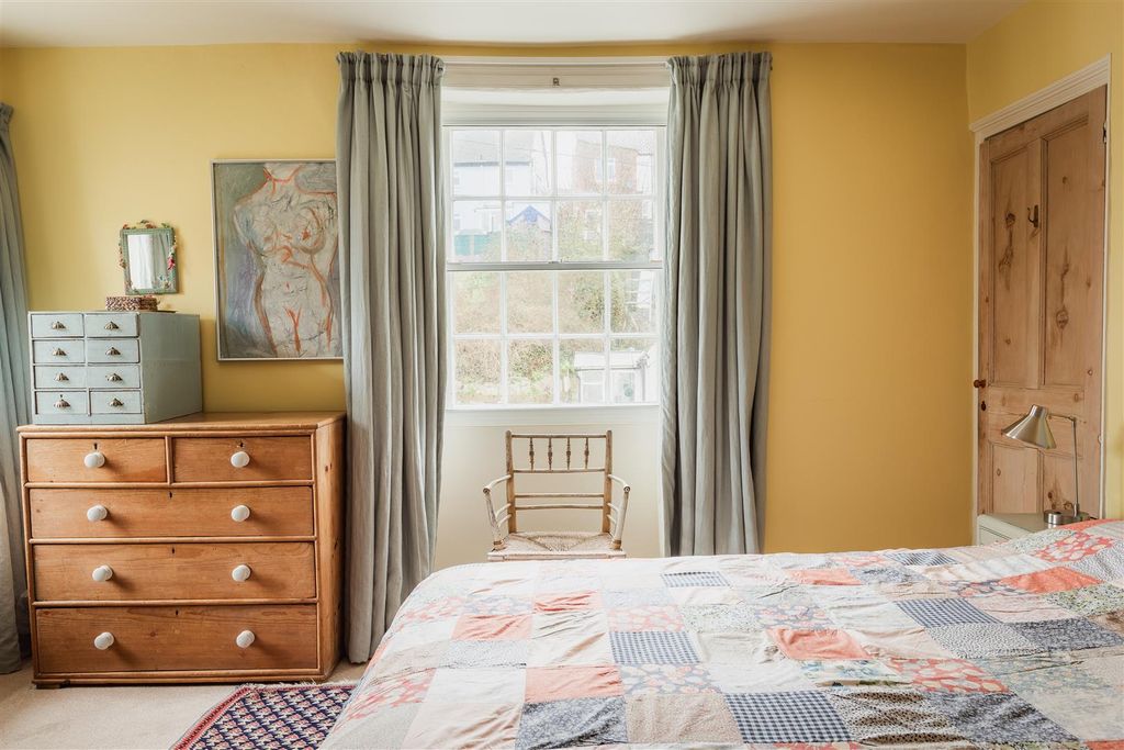 Additional image 14 of 4 bed semi-detached house for saleEast Street, Ilminster TA19