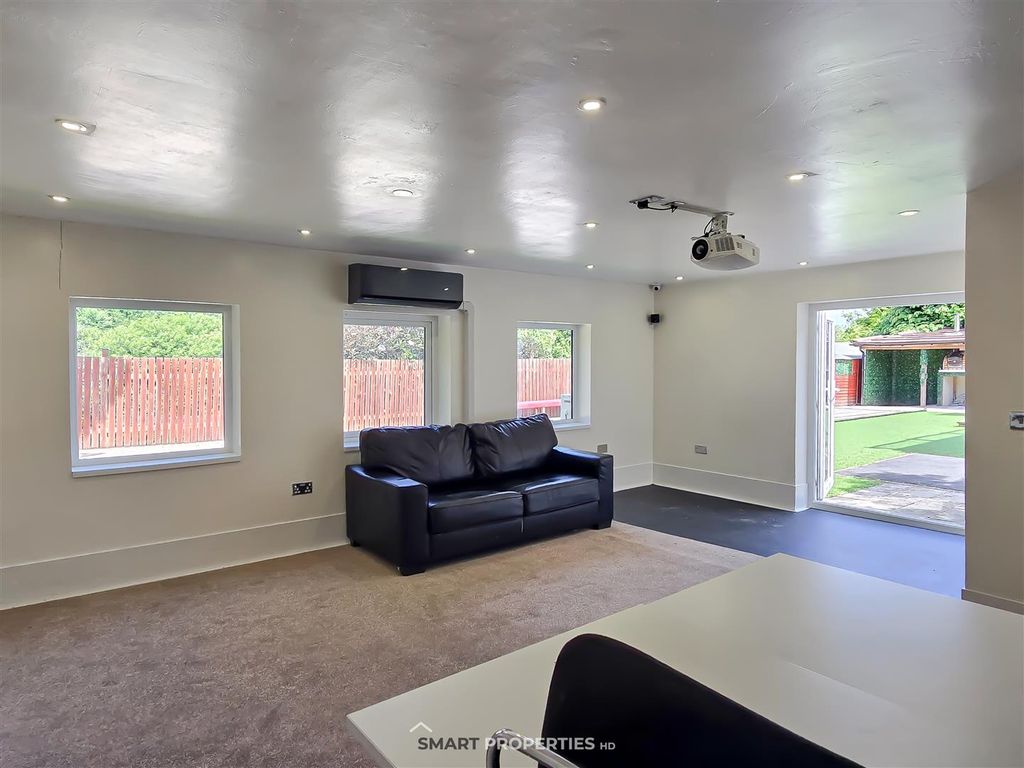 Additional image 61 of 5 bed detached house for saleGreenroyd Croft, Huddersfield HD2