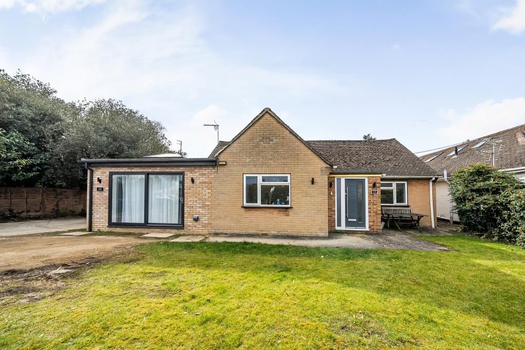 2 bed detached bungalow for saleKidlington, Oxfordshire OX5