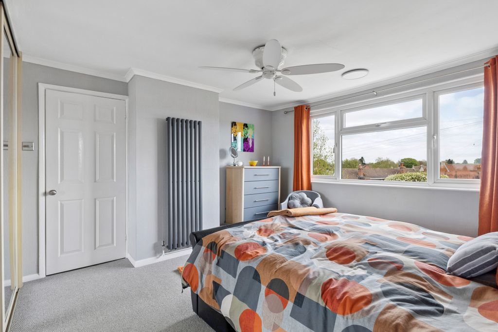 Additional image 10 of 3 bed semi-detached house for saleSarum Way, Hungerford RG17