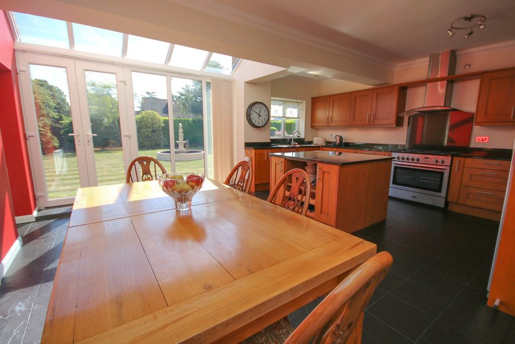 Additional image 4 of 5 bed detached house for saleCastle Rising Road, South Wootton PE30