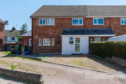 Whitesands Road, Llanishen, Cardiff CF14