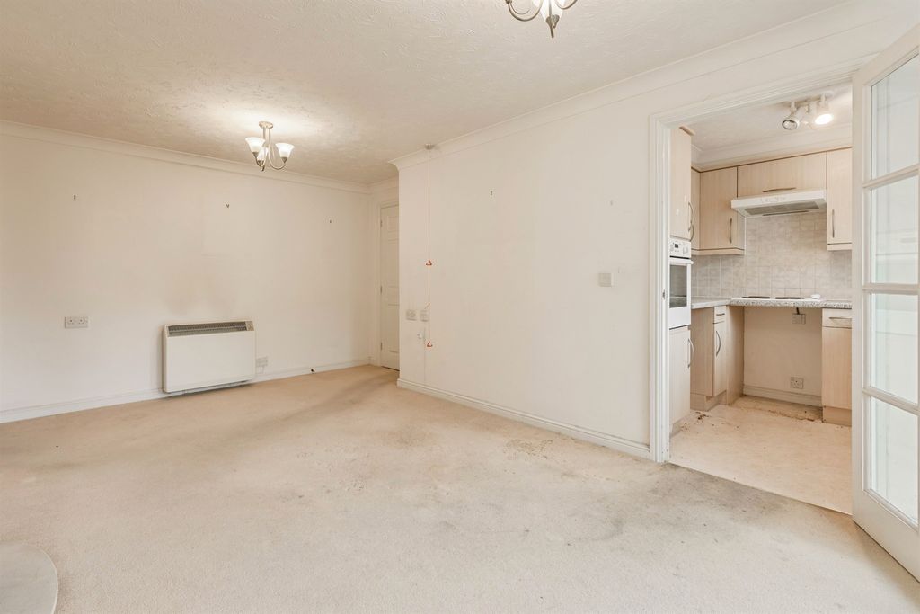 Additional image 3 of 1 bed flat for saleWestern Road, Ivybridge PL21