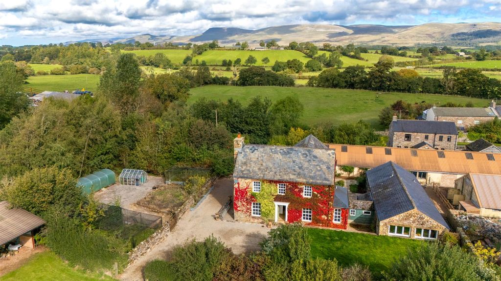 5 bed country house for saleLittle Musgrave, Kirkby Stephen CA17