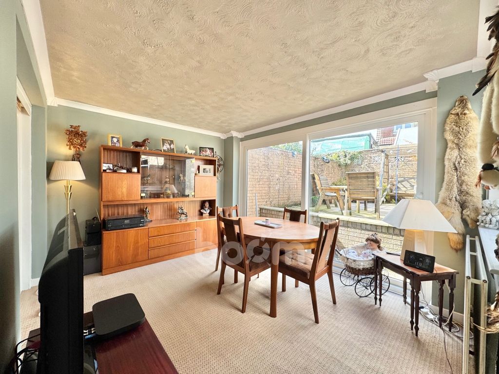 Additional image 6 of 3 bed semi-detached house for saleHerriot Avenue, Kilbirnie KA25