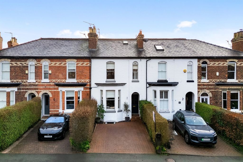 4 bed terraced house for saleBexton Road, Knutsford WA16