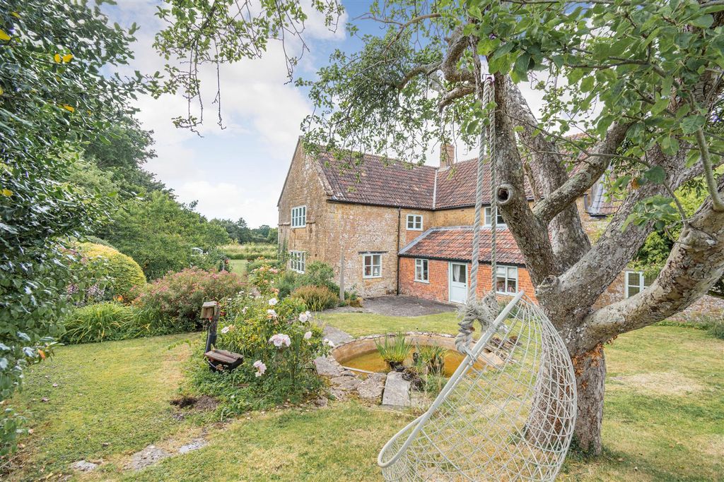 Additional image 18 of 6 bed farmhouse for saleSea, Ilminster TA19