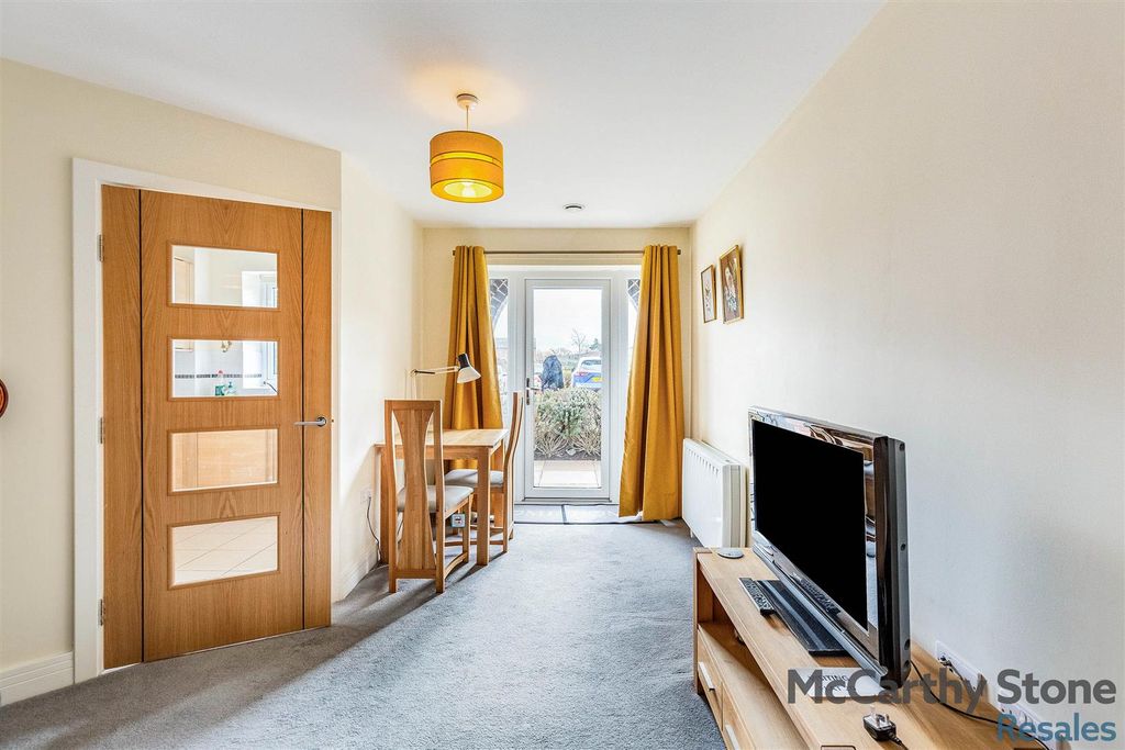 Additional image 4 of 1 bed flat for saleTresham Close, St. Marys Road, Kettering, Northamptonshire NN15