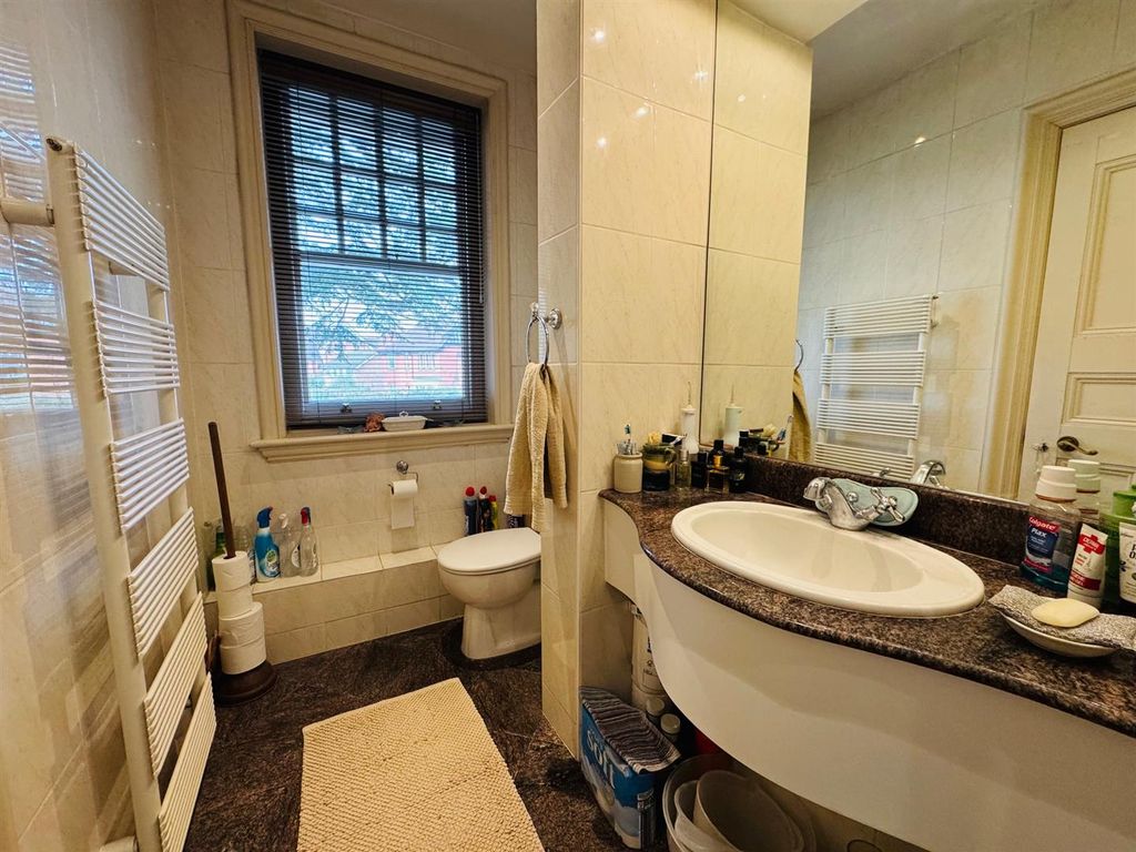 Additional image 15 of 2 bed flat for saleWesterfield Road, Ipswich IP4