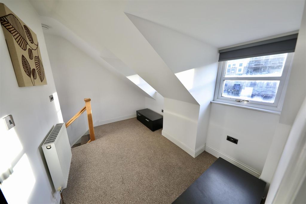 Additional image 11 of 2 bed flat for saleGeorge Street, Hull HU1