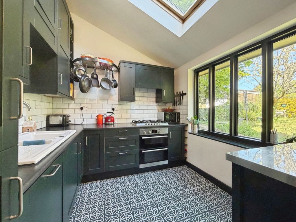 Additional image 3 of 5 bed detached house for saleCliff Road, Hythe CT21