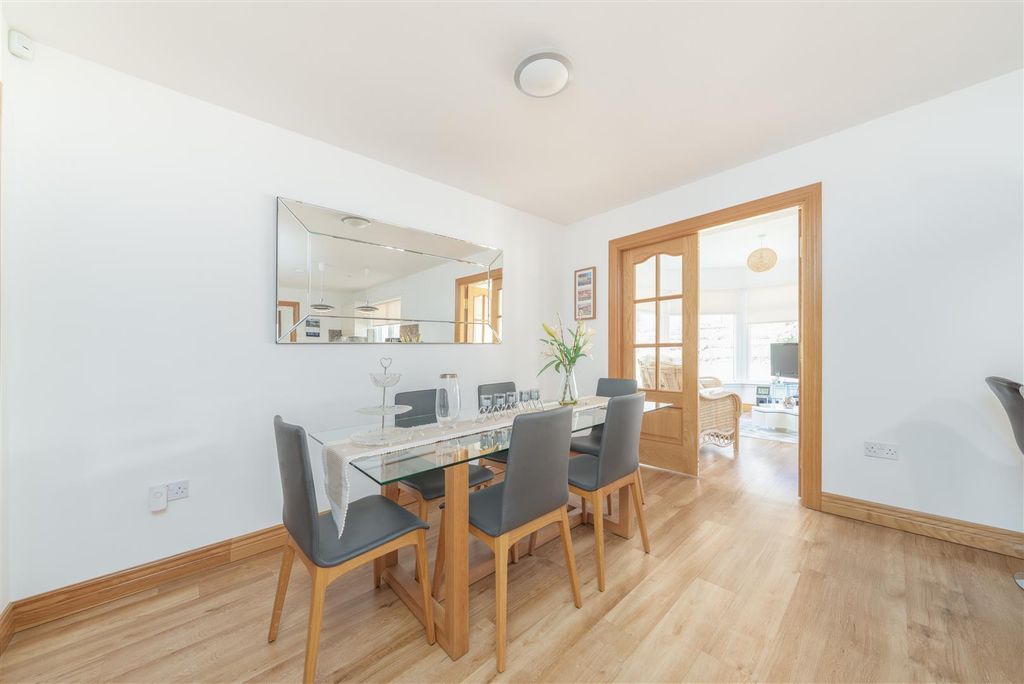 Additional image 11 of 3 bed bungalow for sale16 Riverside View, Kelso TD5