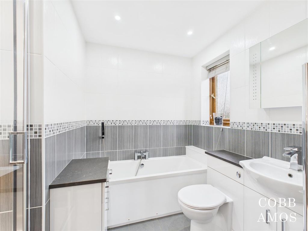 Additional image 3 of 4 bed detached house for saleGreenfield Drive, Kington HR5