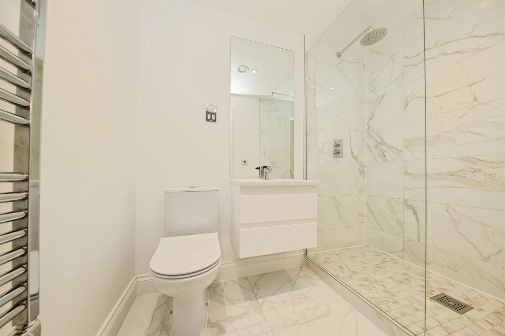 Additional image 9 of 2 bed flat for saleKey Street, Ipswich IP4