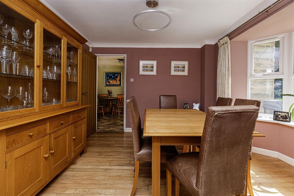 Additional image 11 of 5 bed detached house for saleWhitebeam Park, Birkby, Huddersfield HD2