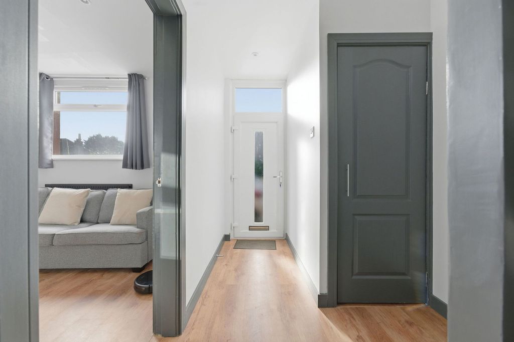 Additional image 2 of 3 bed end terrace house for saleKing Street, Inverkeithing KY11