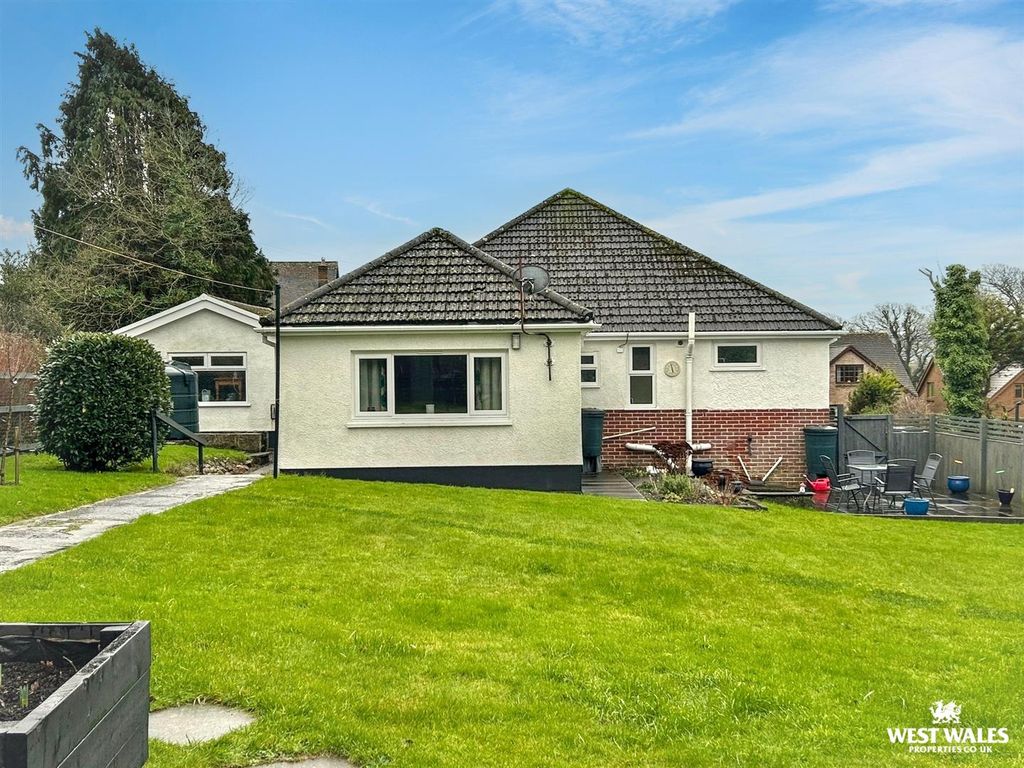 Additional image 26 of 3 bed detached bungalow for saleMeinciau Road, Mynyddygarreg, Kidwelly SA17