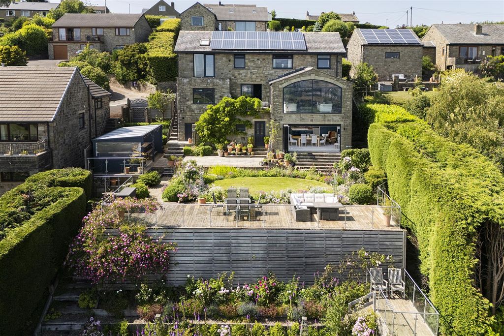 5 bed detached house for salePike Law Lane, Golcar, Huddersfield HD7