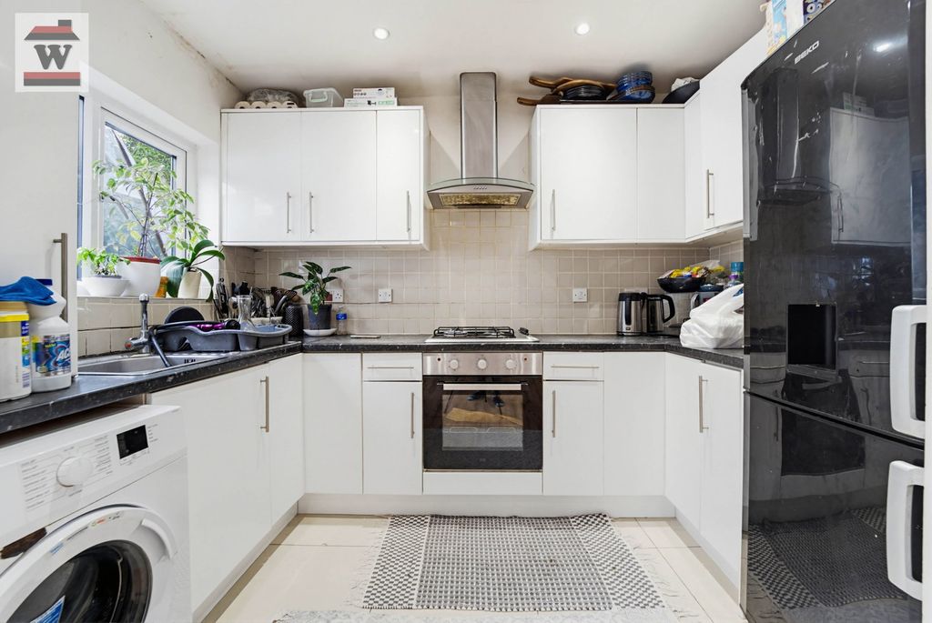 Additional image 2 of 3 bed semi-detached house for saleSpring Grove Crescent, Hounslow TW3