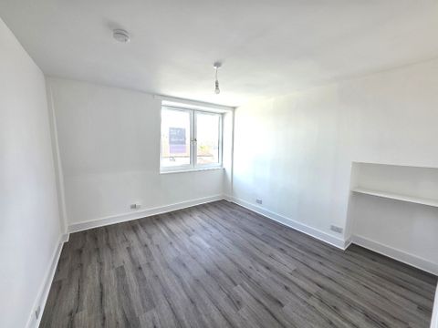 Claremont Place, West End, Aberdeen AB10