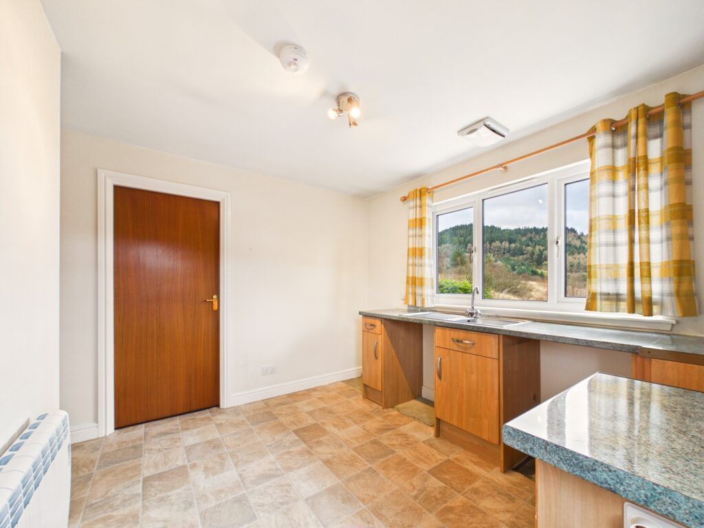 Additional image 8 of 3 bed detached bungalow for sale8 Pipers Road, Cairnbaan, By Lochgilphead, Argyll PA31