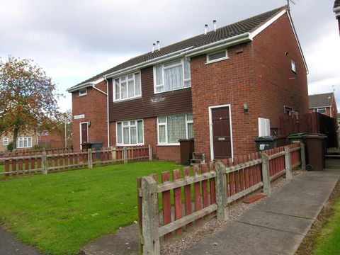 Dinsdale Walk, Wolverhampton WV6