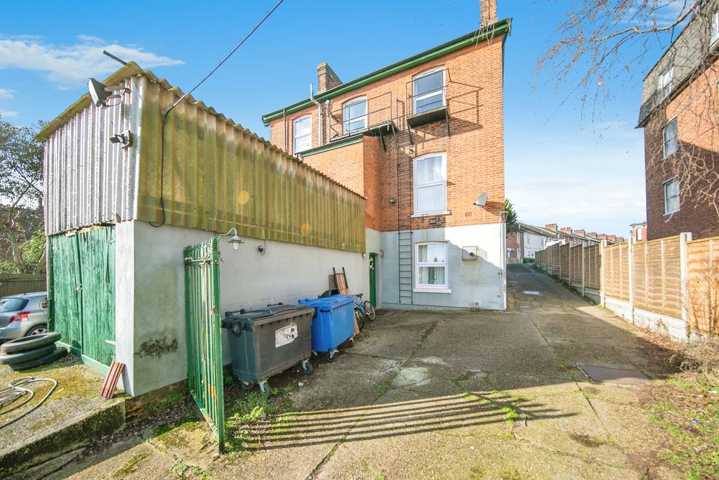 Additional image 22 of 6 bed detached house for saleChristchurch Street, Ipswich, Suffolk IP4