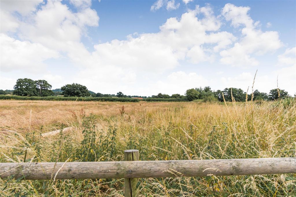 Additional image 10 of 6 bed farmhouse for saleSea, Ilminster TA19