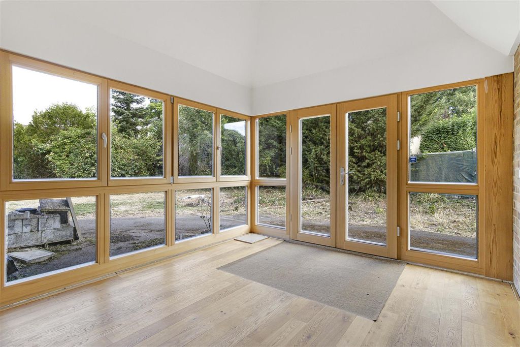 Additional image 16 of 4 bed detached house for saleHigh Street, Hemingford Abbots, Huntingdon PE28