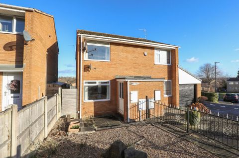 Meadowcroft Gardens, Westfield S20
