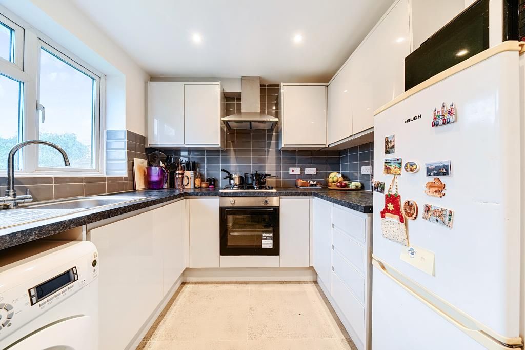 Additional image 18 of 3 bed flat for saleKidlington, Oxfordshire OX5