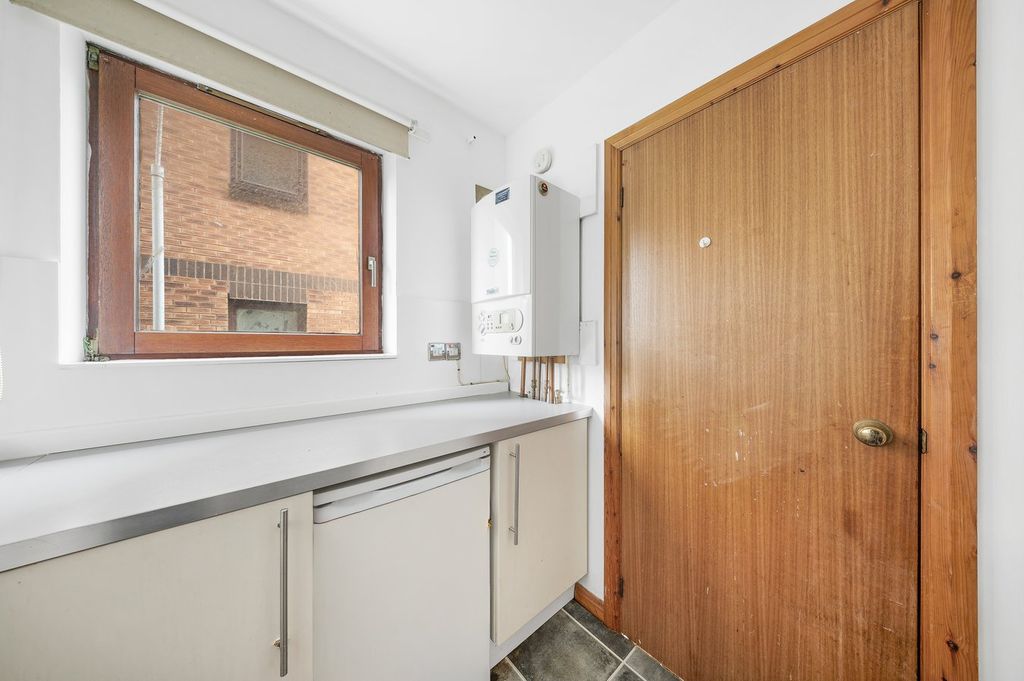 Additional image 2 of 1 bed flat for saleThe Maltings, Keith Place, Inverkeithing KY11