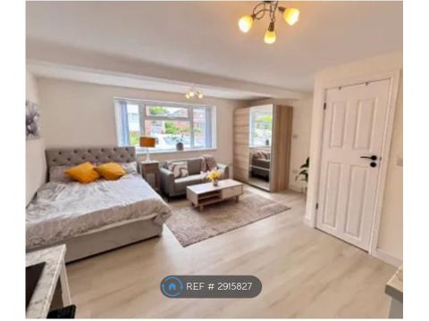 Beeston, Nottingham NG9, Studio to rent