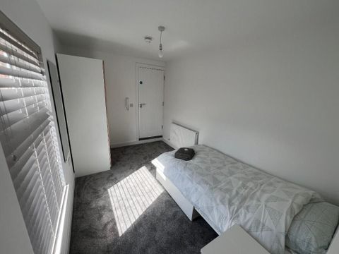 Queens Road North, Eastwood, Nottingham NG16, Room to rent