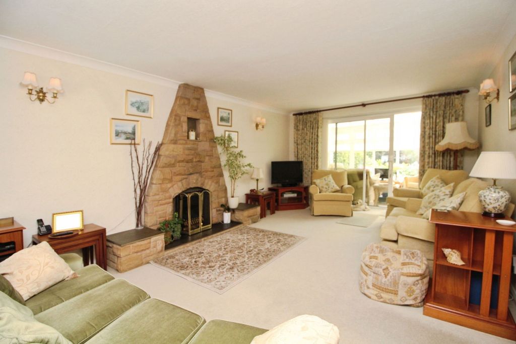 Additional image 4 of 4 bed detached house for saleHoneybrook Lane, Franche, Kidderminster DY11