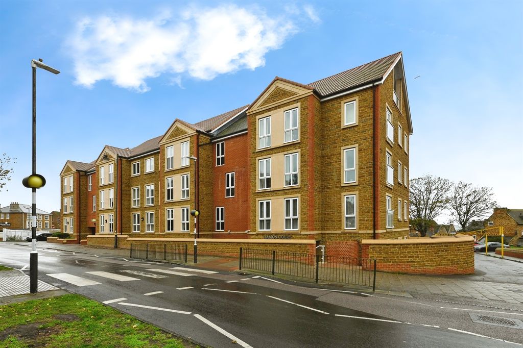 1 bed flat for saleSt. Edmunds Terrace, Hunstanton PE36
