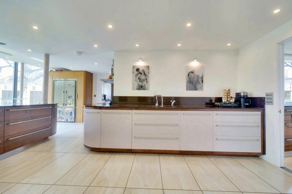 Additional image 9 of 5 bed detached house for saleVermont Road, Ipswich IP4