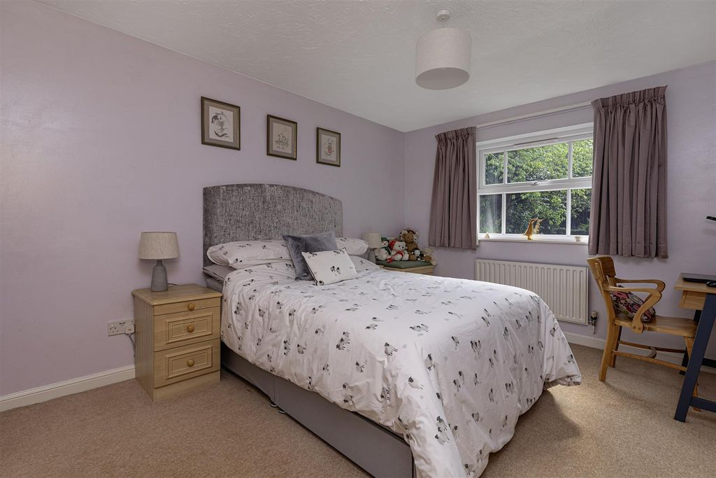 Additional image 33 of 5 bed detached house for saleWhitebeam Park, Birkby, Huddersfield HD2