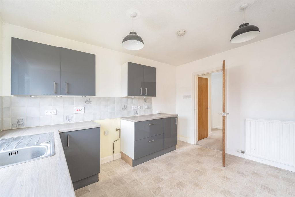 Additional image 5 of 2 bed bungalow for sale31 Dounehill, Jedburgh TD8