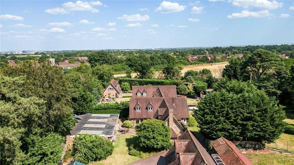 Additional image 20 of 7 bed detached house for saleWarren Lodge, Iver SL0