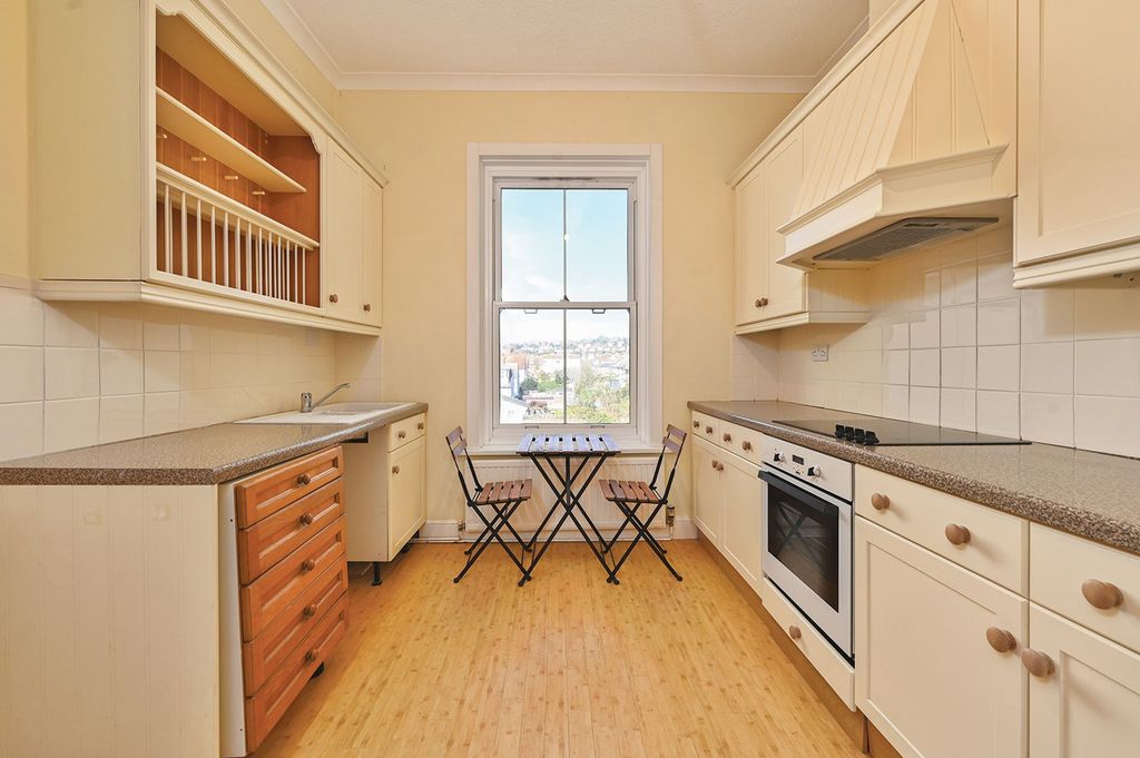 Additional image 22 of 6 bed terraced house for saleWest Parade, Hythe CT21