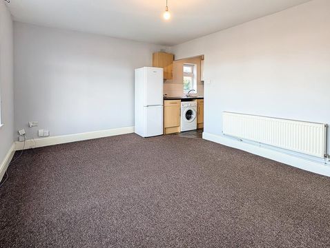 Burton Road, Carlton NG4