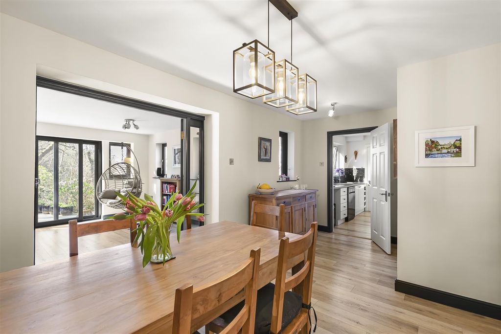 Additional image 2 of 5 bed property for saleOaklands, Westwood Drive, Ilkley LS29