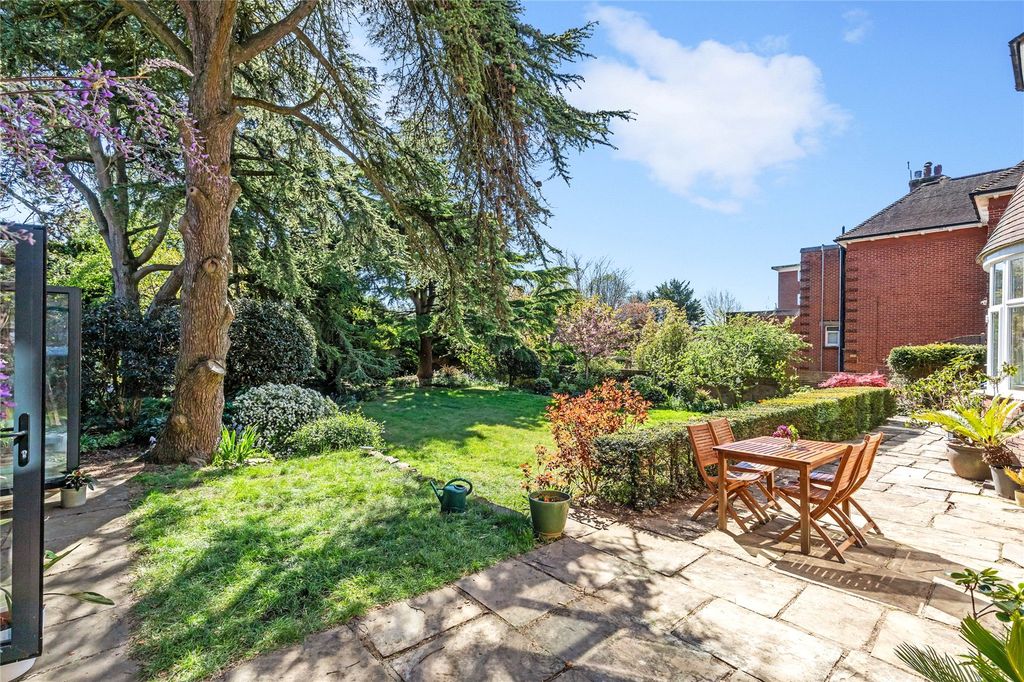 Additional image 3 of 5 bed detached house for saleThe Drive, Hove, East Sussex BN3