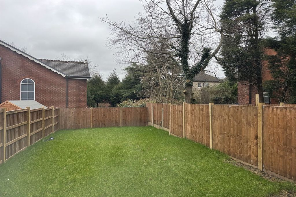 Additional image 13 of 4 bed property for saleChurch Mead, Greater Manchester SK14