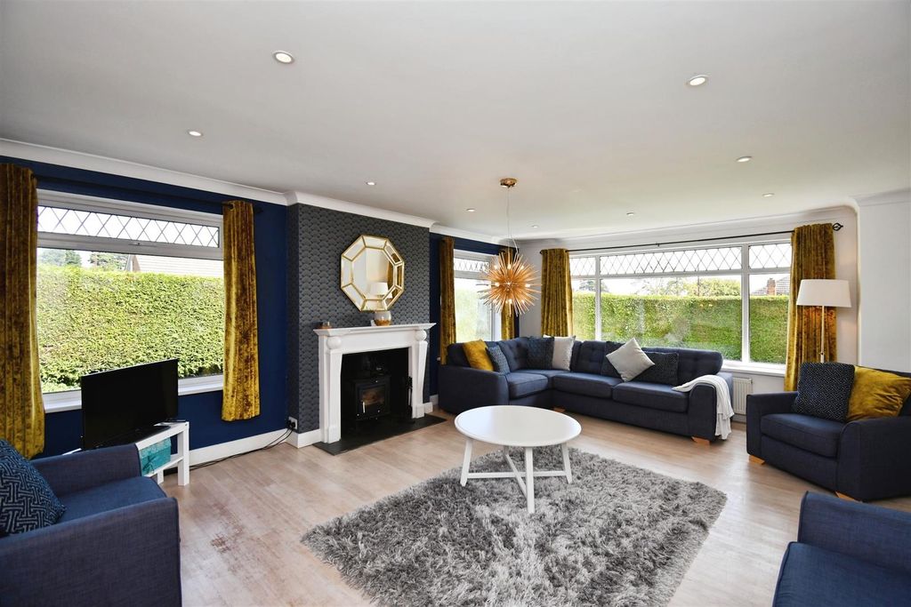 5 bed detached bungalow for saleThe Lunds, Kirk Ella, Hull HU10