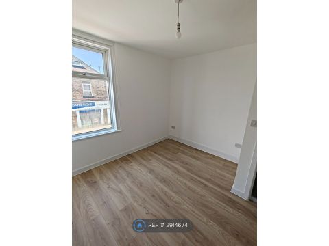 Holme Lane, Sheffield S6