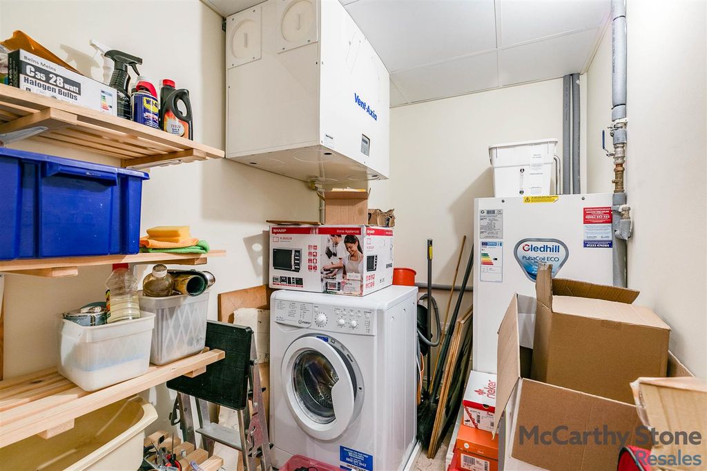 Additional image 24 of 1 bed flat for saleElm Tree Court, High Street, Huntingdon PE29