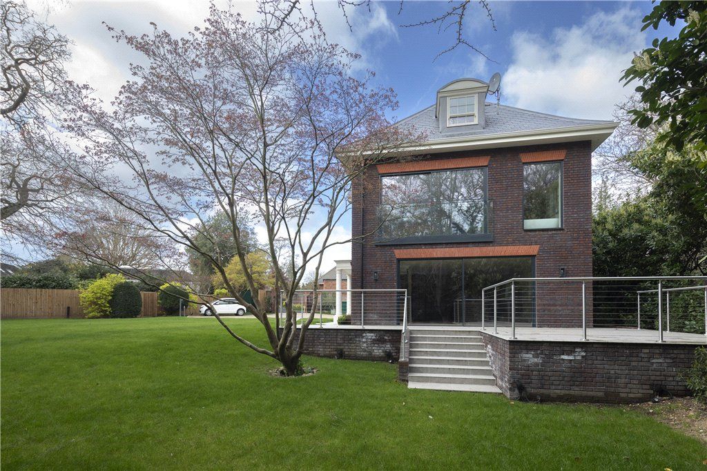 Additional image 2 of 5 bed detached house for saleMoor Park Gardens, Kingston Upon Thames KT2